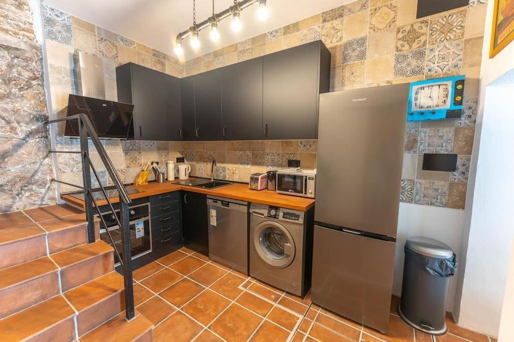 Encantador Apartamento En Calle Segovia Madrid Esterno foto